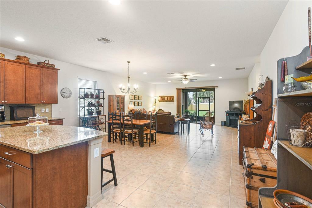 Property Photo:  1652 Regal River Cir  FL 34761 