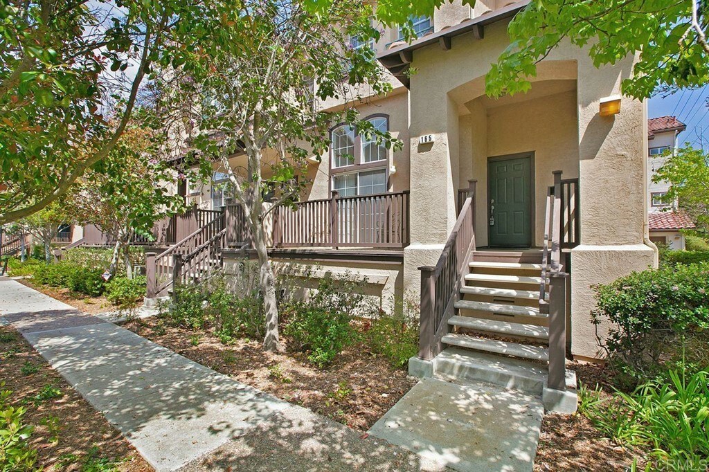 Property Photo:  10210 Wateridge Circle 165  CA 92121 