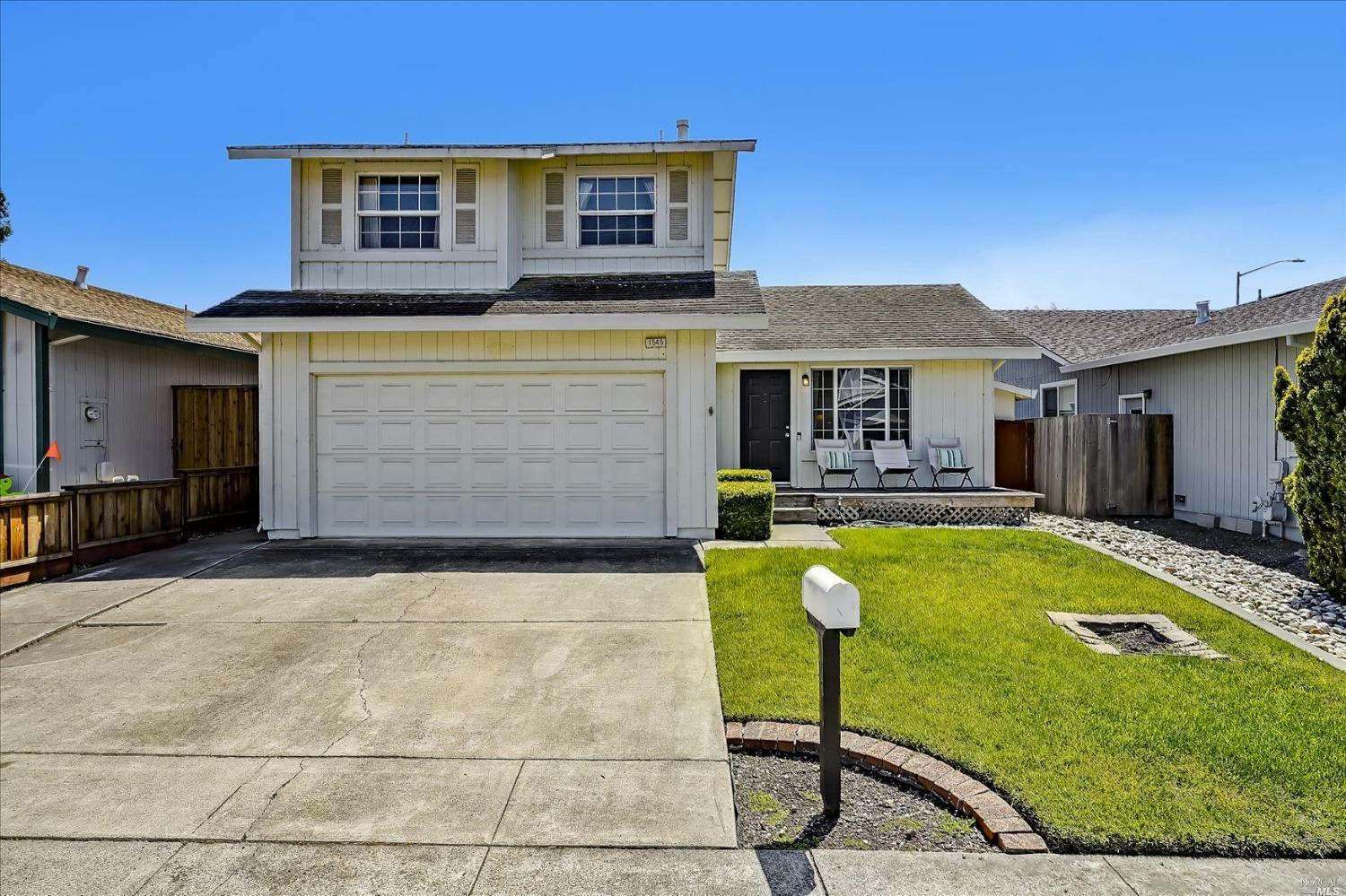 Property Photo:  1545 Garfield Court  CA 94928 