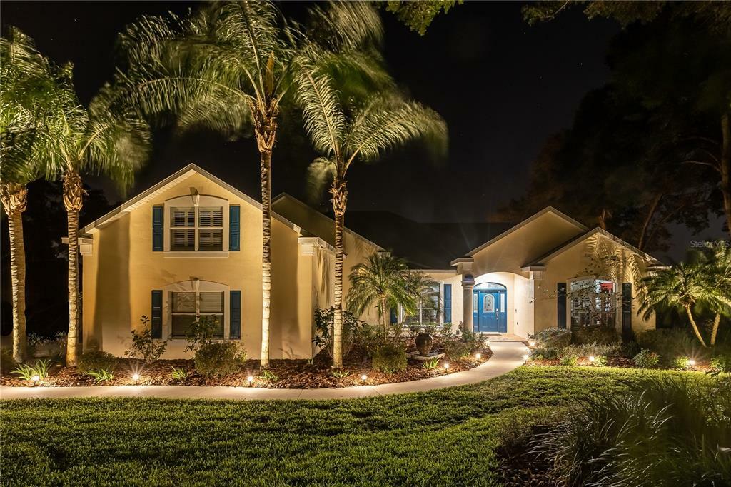 Property Photo: 848 Hawk Landing FL 34731