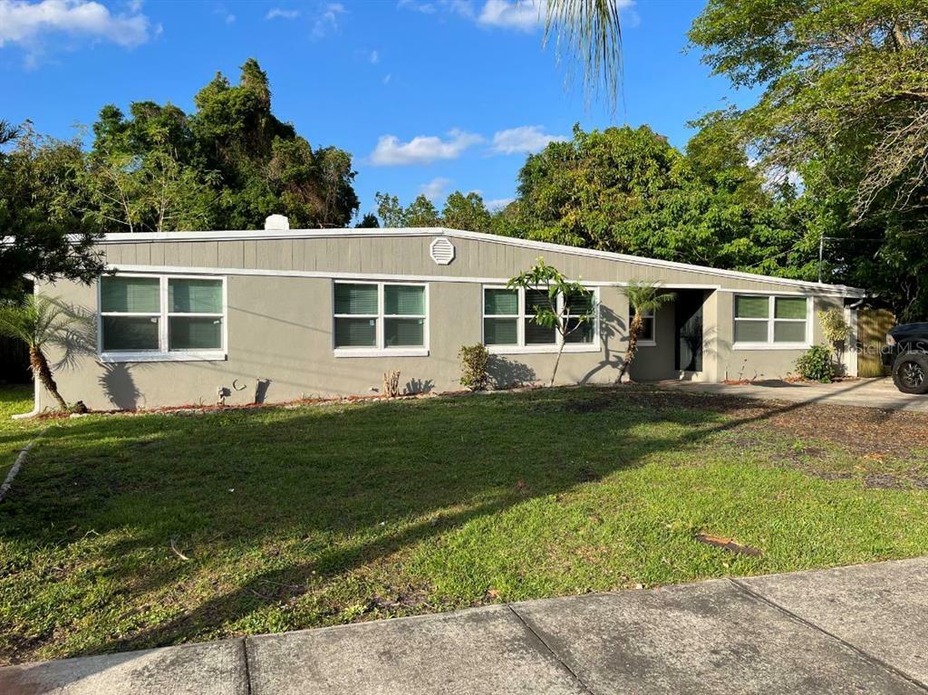 Property Photo:  5883 Dogwood Drive  FL 32807 