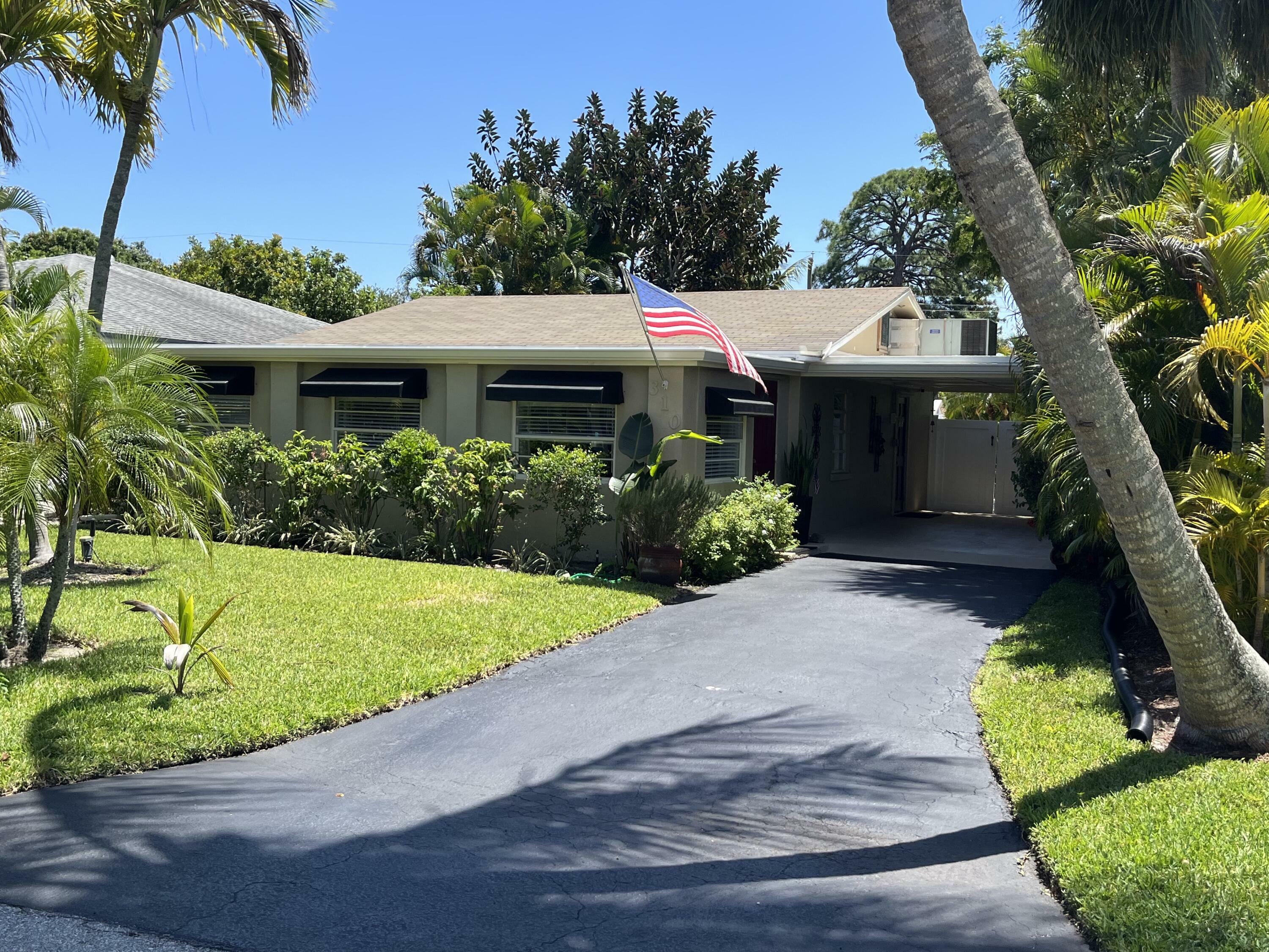 Property Photo:  310 2nd Street  FL 33458 