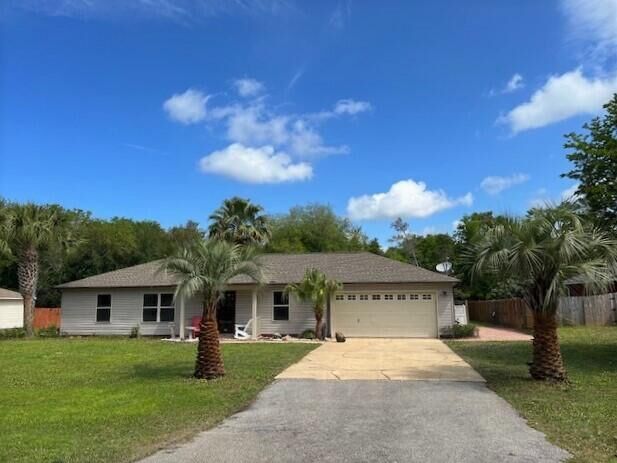 Property Photo:  6608 Castlewood Street  FL 32566 