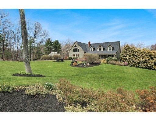 Property Photo:  85 Millbury Rd  MA 01540 