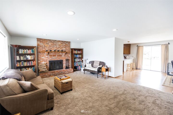 Property Photo:  2031  Glen Erin Drive  WA 99362 