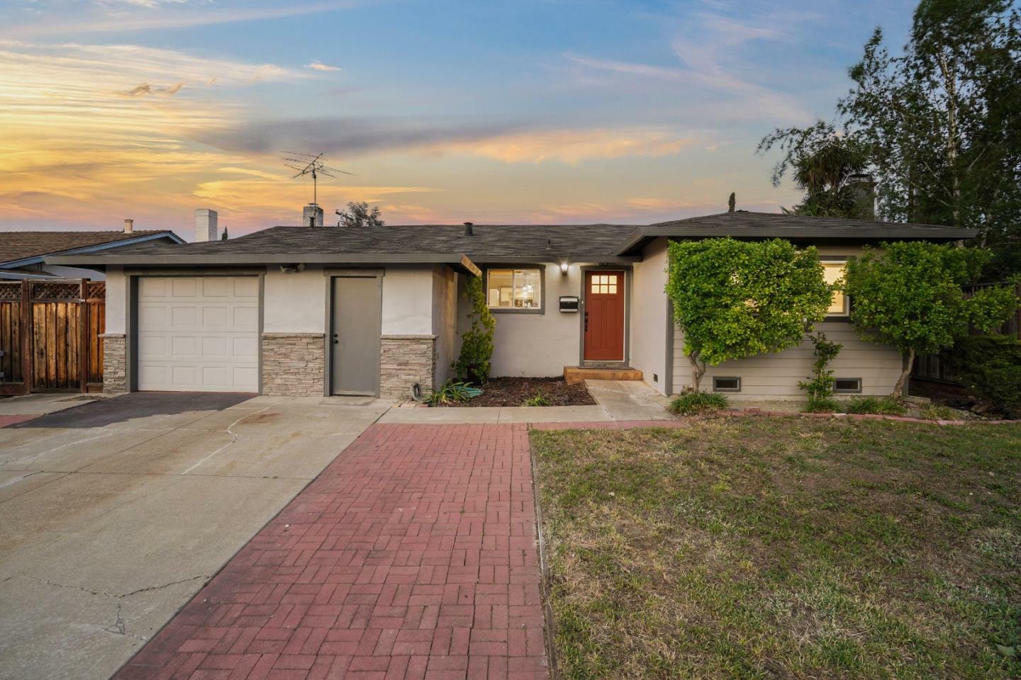 Property Photo:  6024 Pineland Avenue  CA 95123 