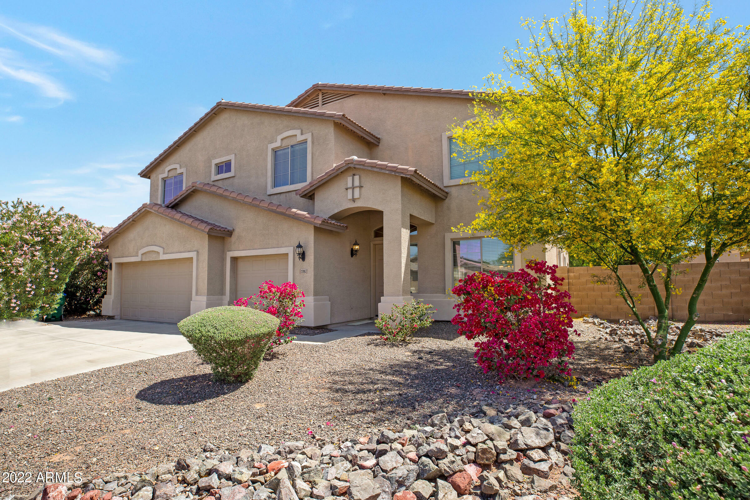 Property Photo:  21987 N Balboa Drive  AZ 85138 