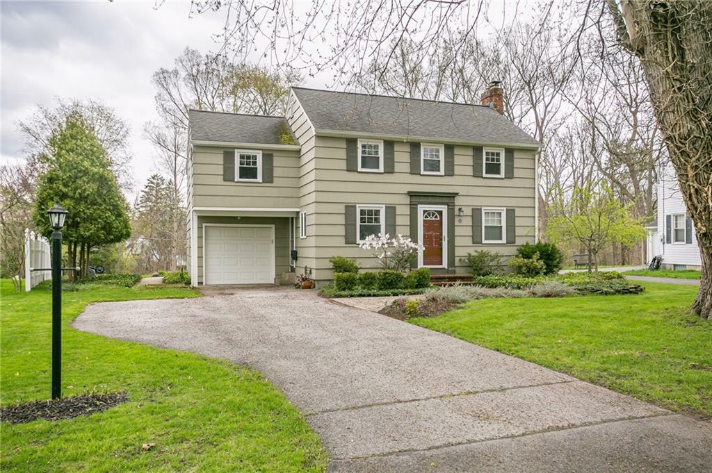 Property Photo:  123 Belvedere Drive  NY 14624 