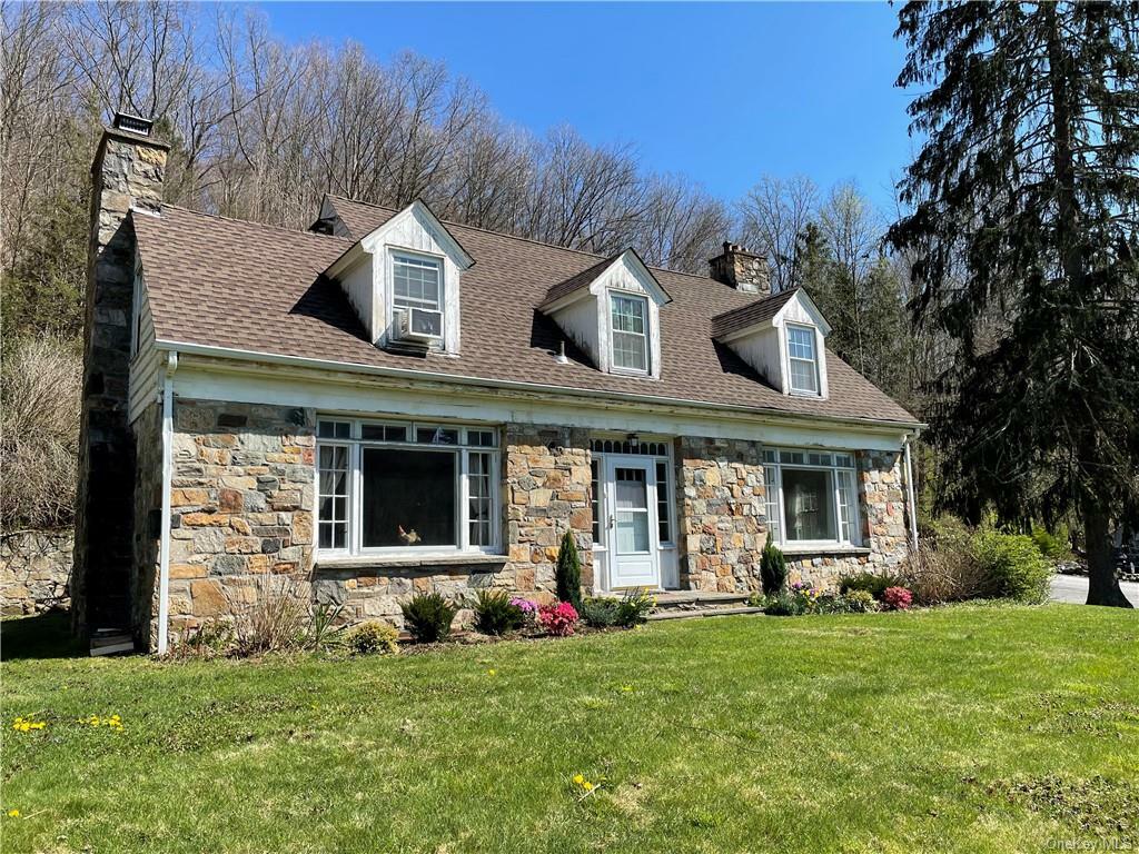 Property Photo:  20 New Hill Road  NY 10579 