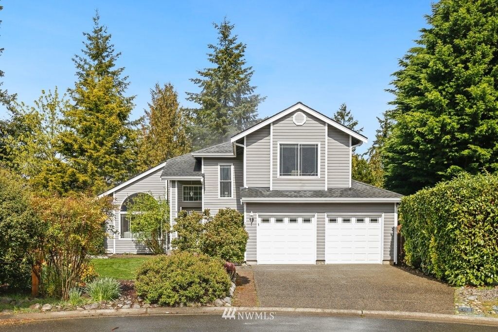 Property Photo:  24430 237th Court SE  WA 98038 