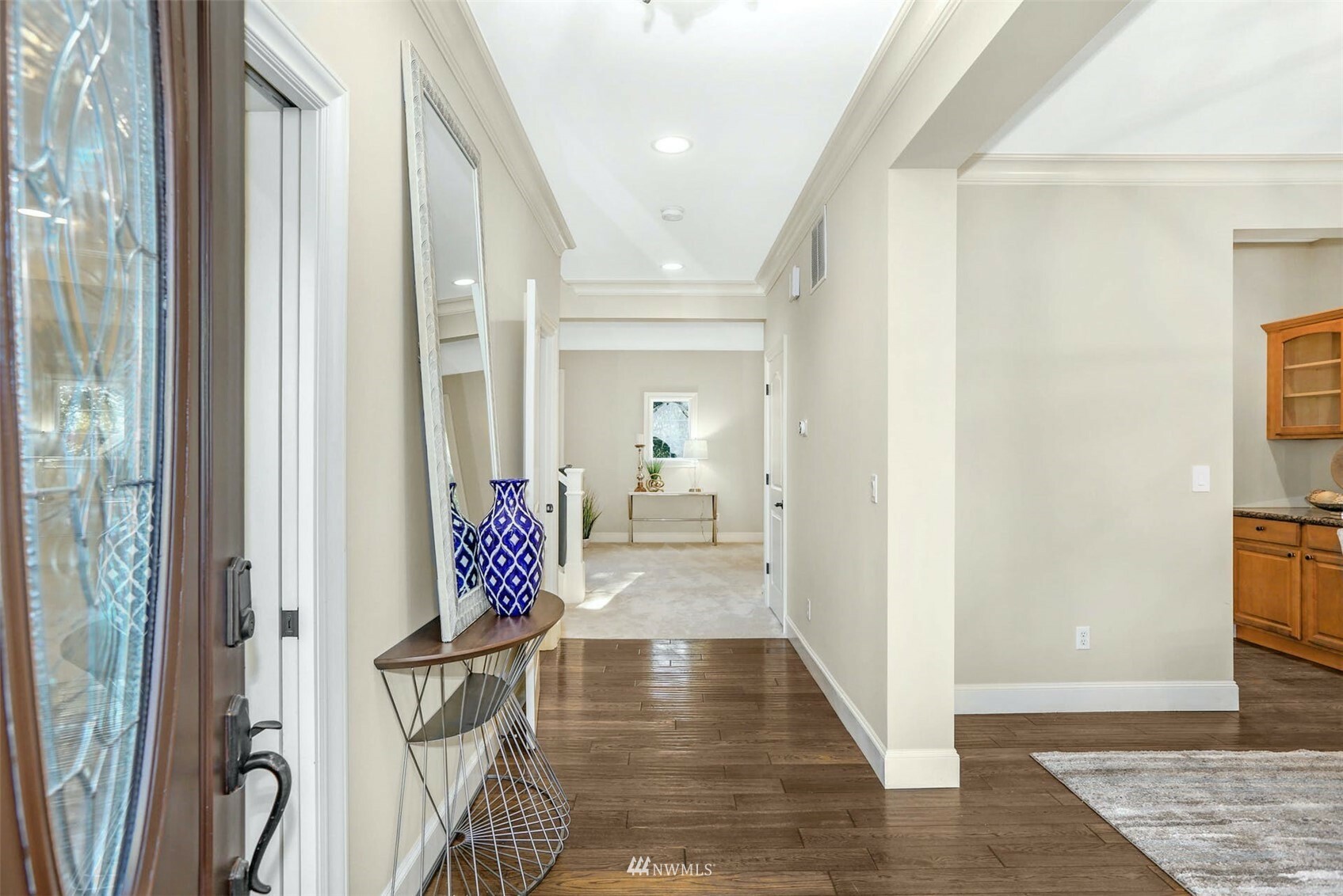Property Photo: 16348 SE 37th Street WA 98008