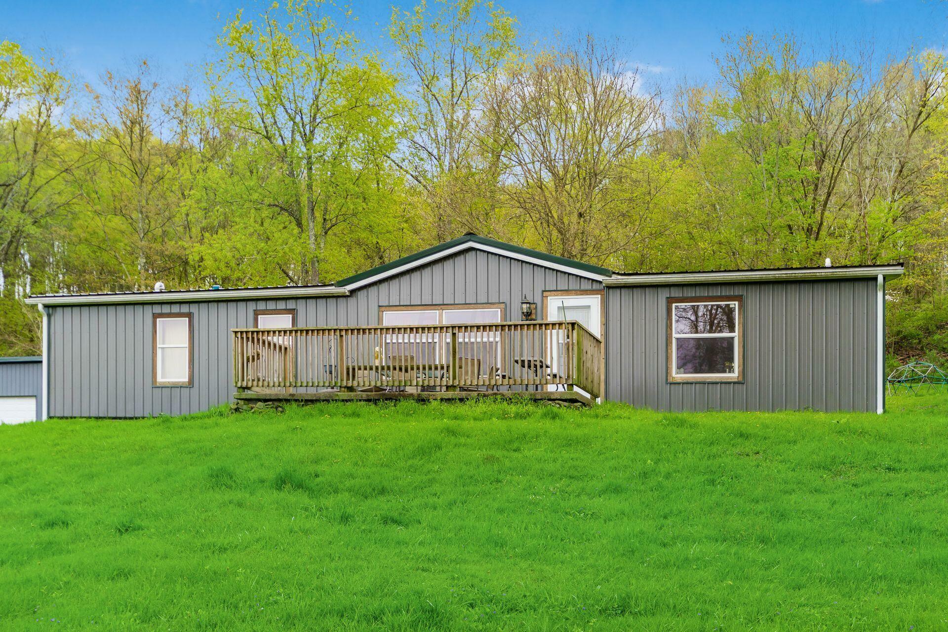 Property Photo:  5633 Smith Chapel Road NE  OH 43055 