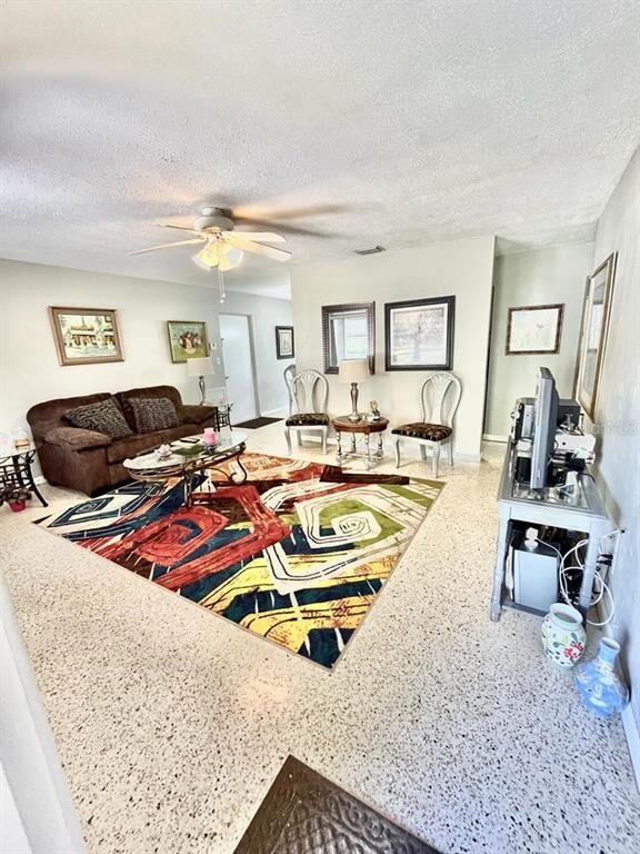 Property Photo:  8421 54th Street N  FL 33781 