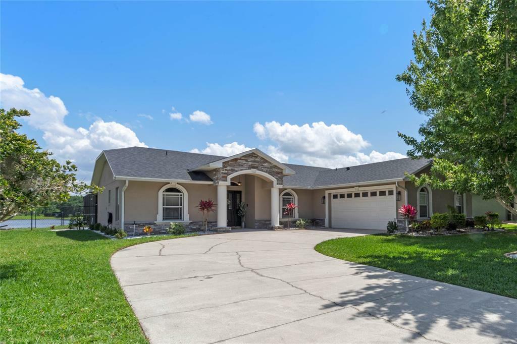 Property Photo:  4835 Calasans Avenue  FL 34771 