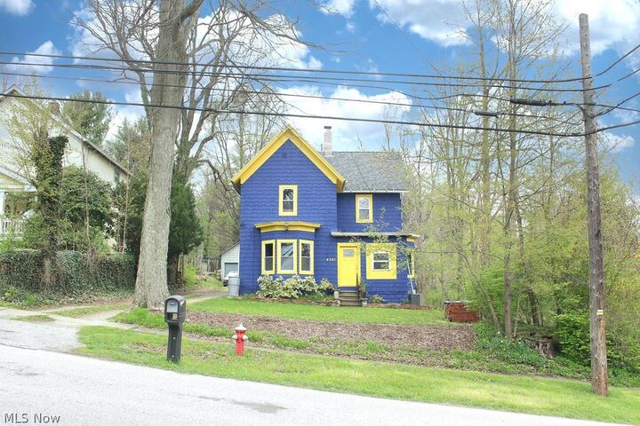 4581 W High Street  Mantua OH 44255 photo