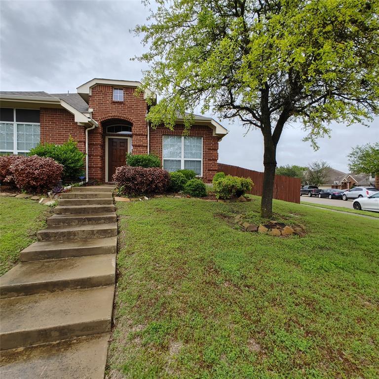 Property Photo: 602 Lone Rider Court TX 75087
