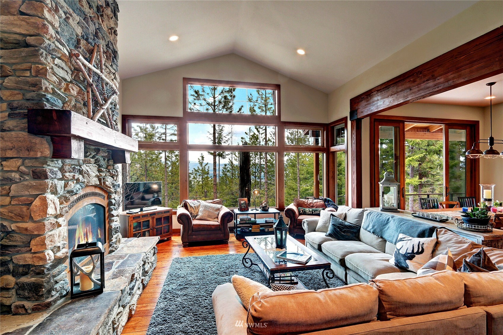 Property Photo:  550 Trailside Drive  WA 98922 