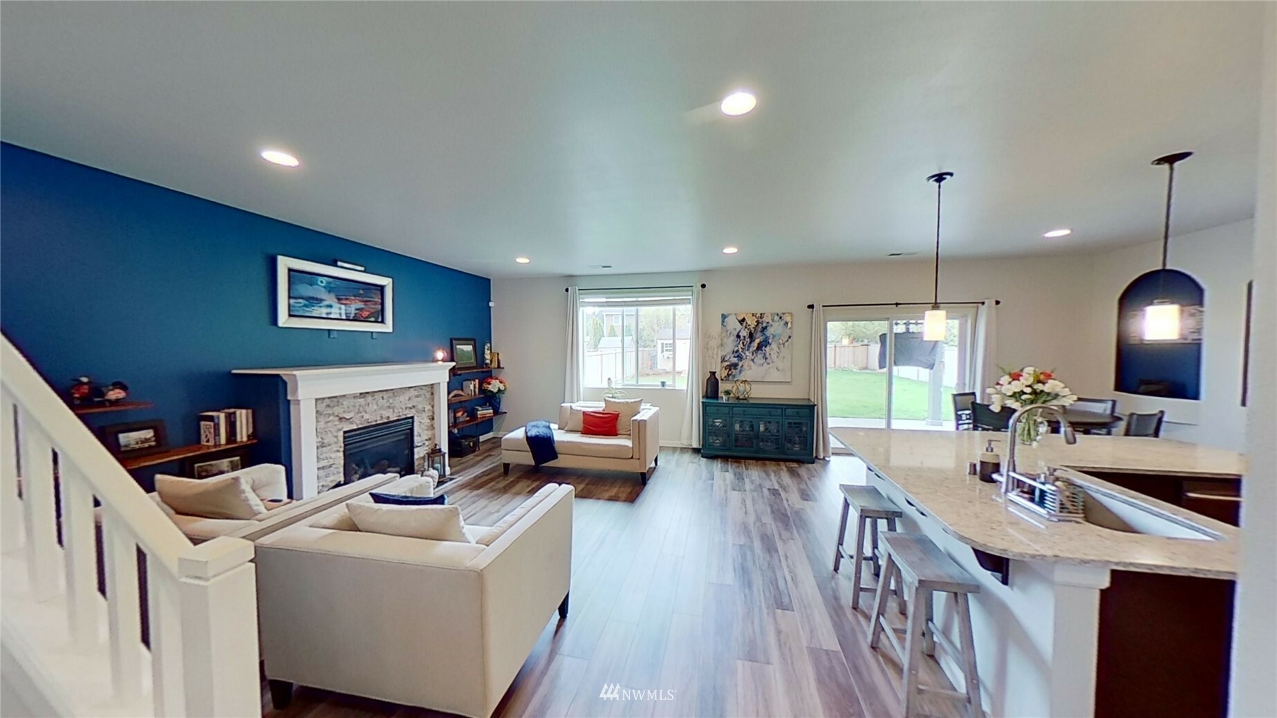 Property Photo: 6909 38th Avenue SE WA 98503