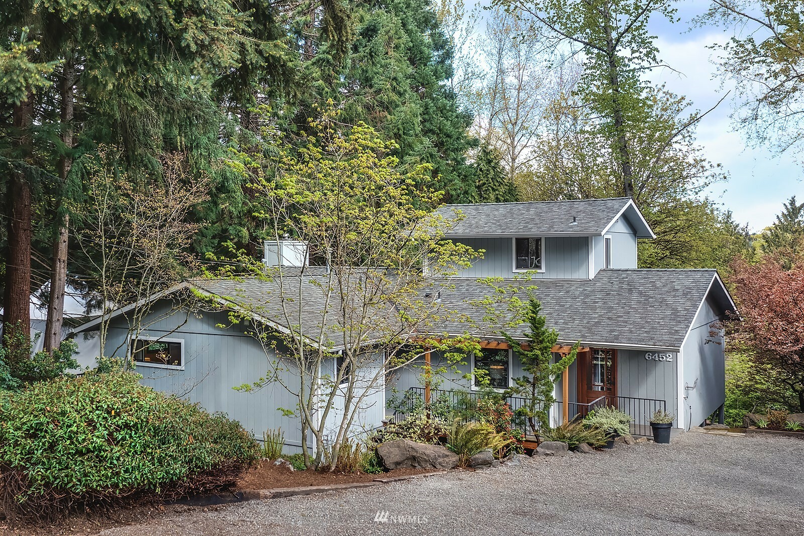 Property Photo:  6452 NE 198th Street  WA 98028 