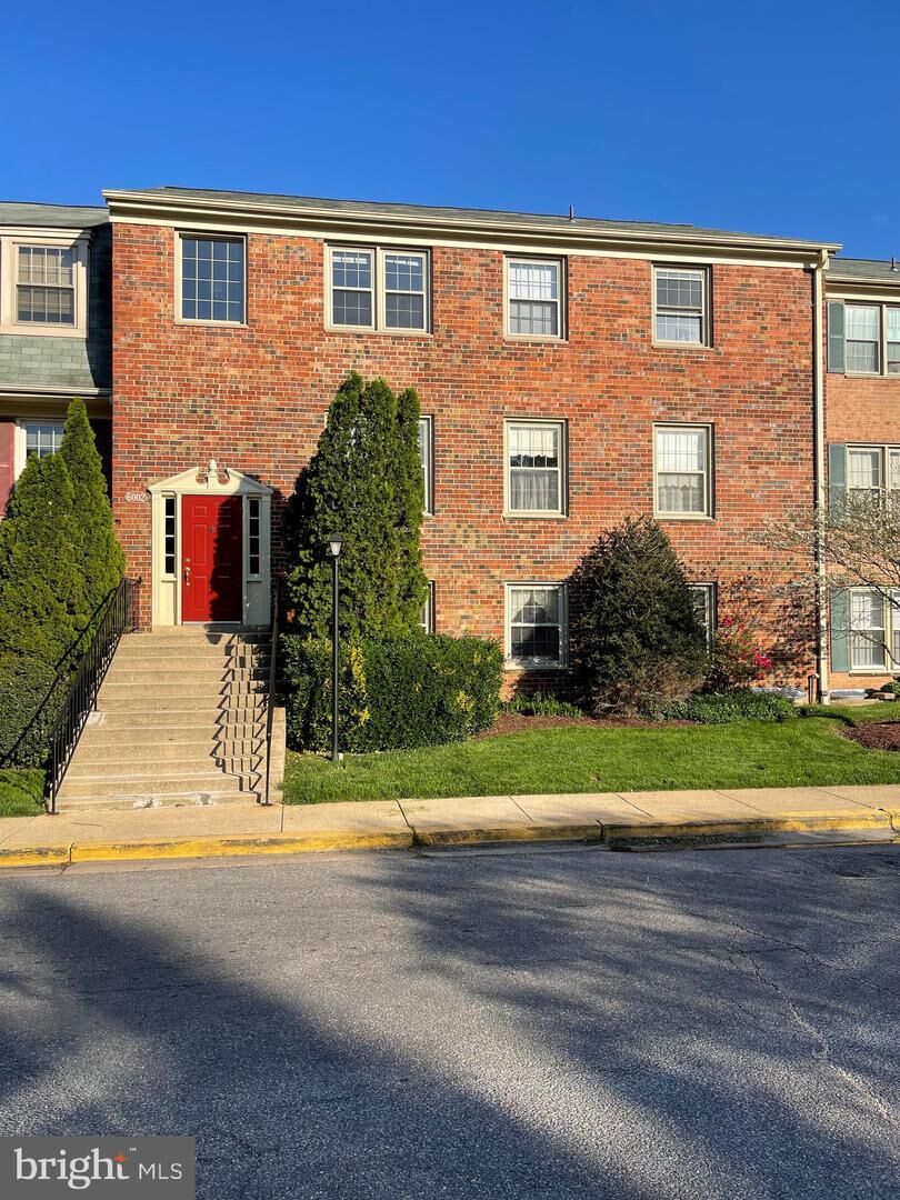 Property Photo:  6002 Westchester Park Drive 201  MD 20740 