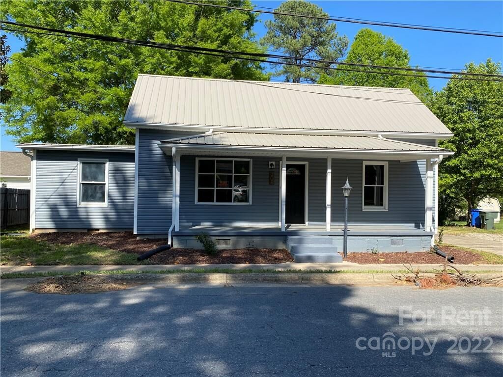 Property Photo:  308 Brawley Avenue  NC 28115 