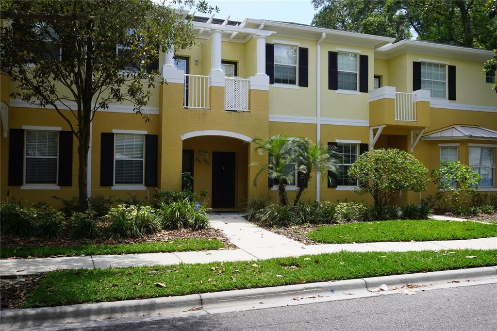 Property Photo:  7572 Tamarind Avenue  FL 33625 