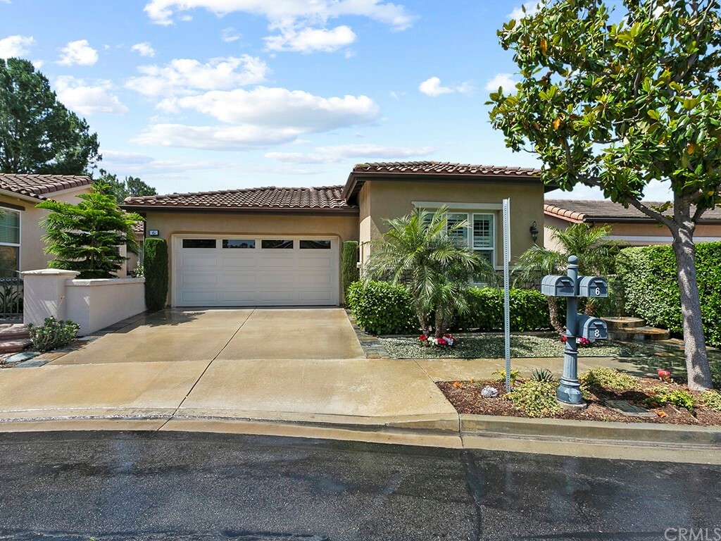 Property Photo: 6 Rutherford CA 92602