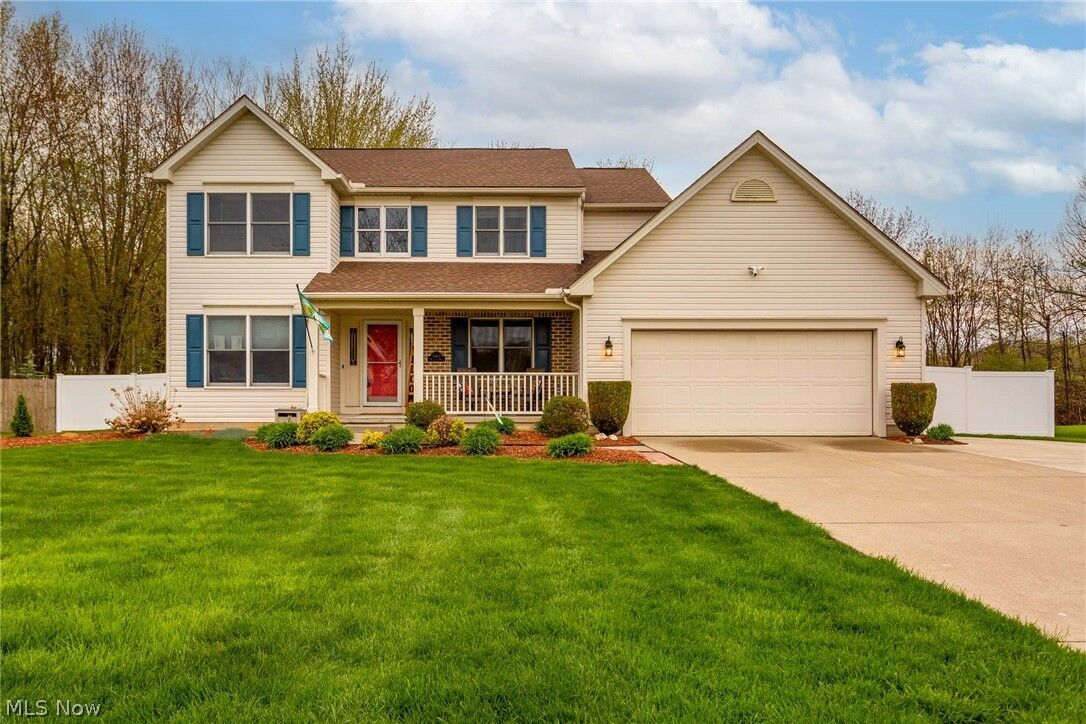 Property Photo:  3264 Waterford Way  OH 44011 