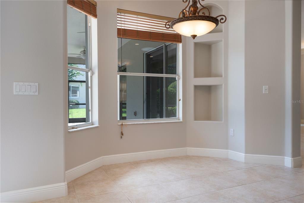 Property Photo:  304 Hammock Oak Circle  FL 32713 