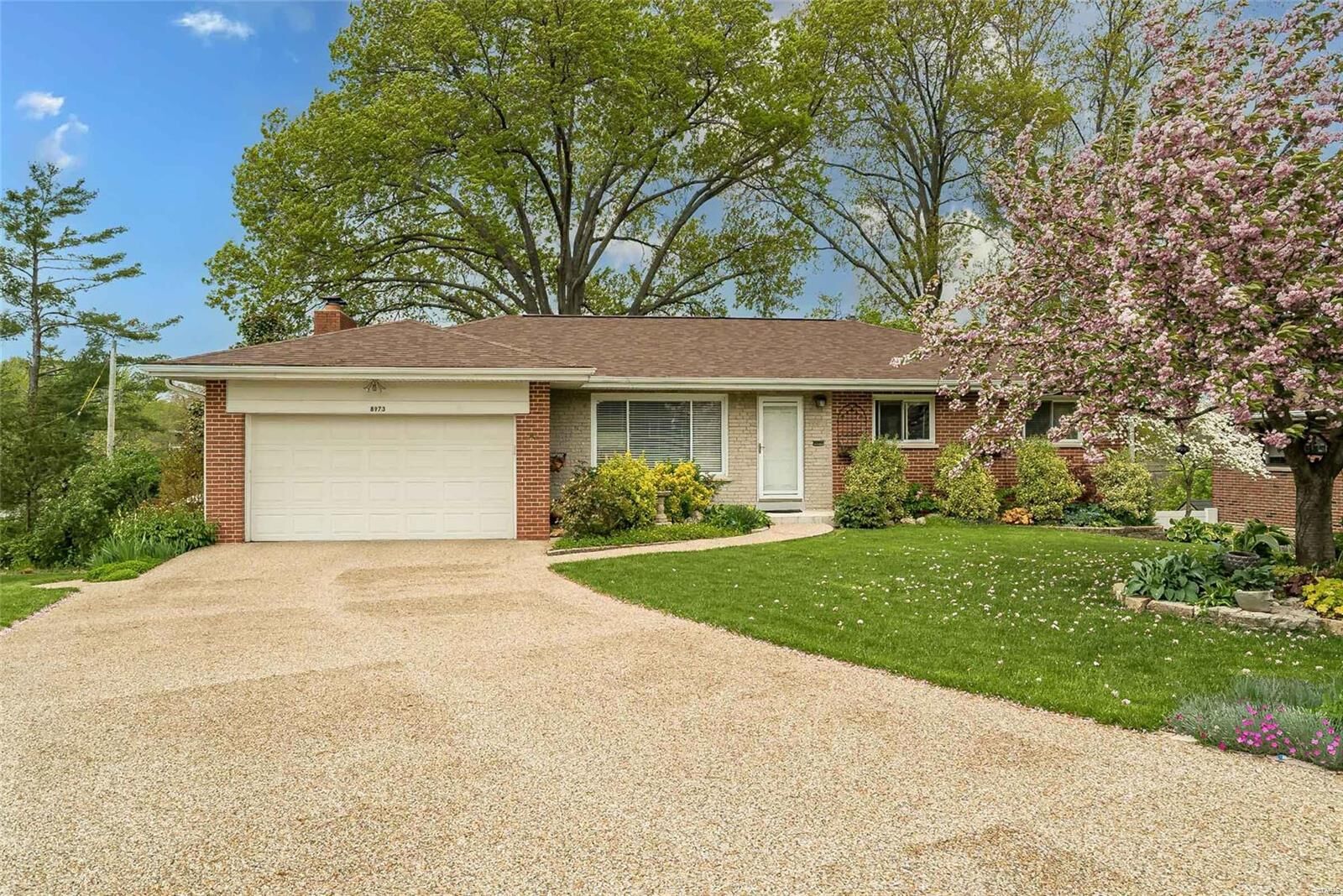 Property Photo: 8973 Belmar MO 63126