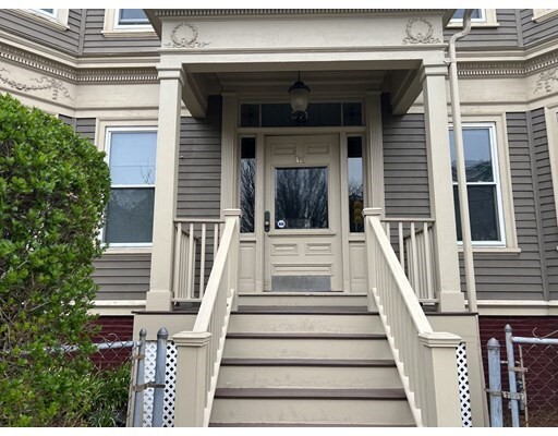 Property Photo:  371 Broadway 4B  MA 02139 