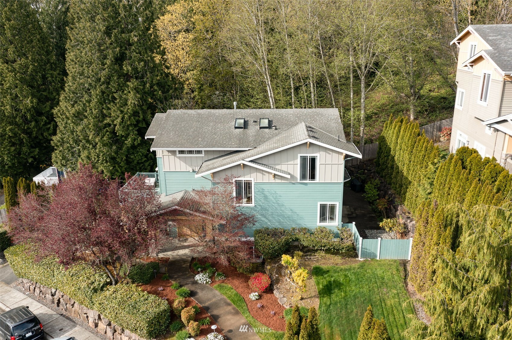 Property Photo:  15914 NE 101st Court  WA 98052 