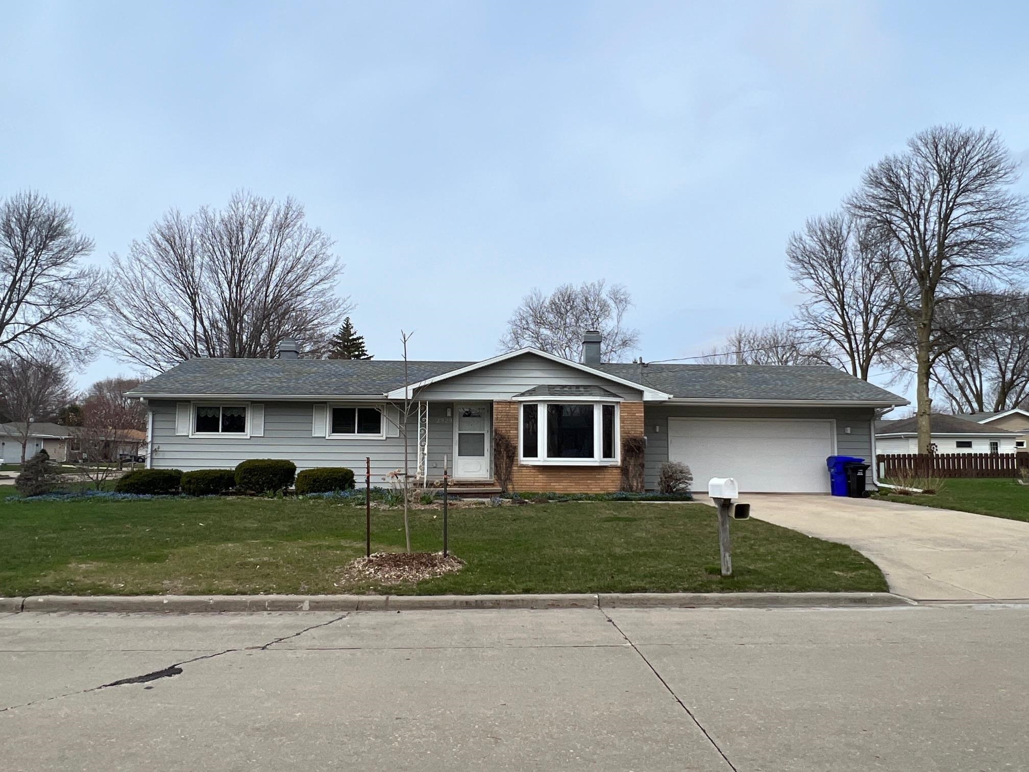 Property Photo:  2929 S Cypress Street  WI 54915-2669 