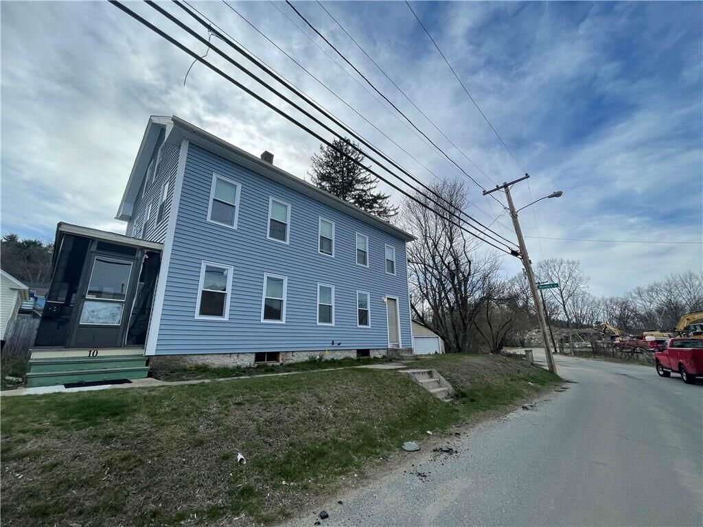 Property Photo: 10 Howard Av RI 02816