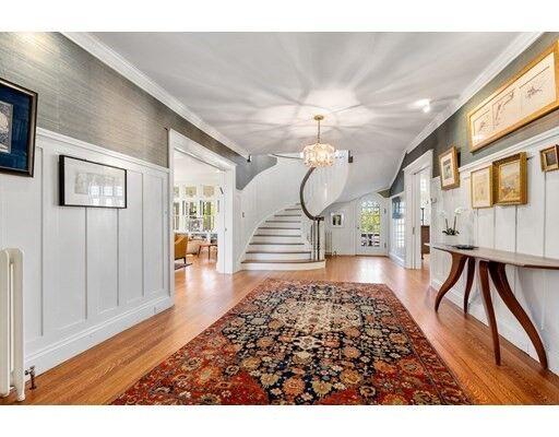 Property Photo: 51 Montvale Crescent MA 02459