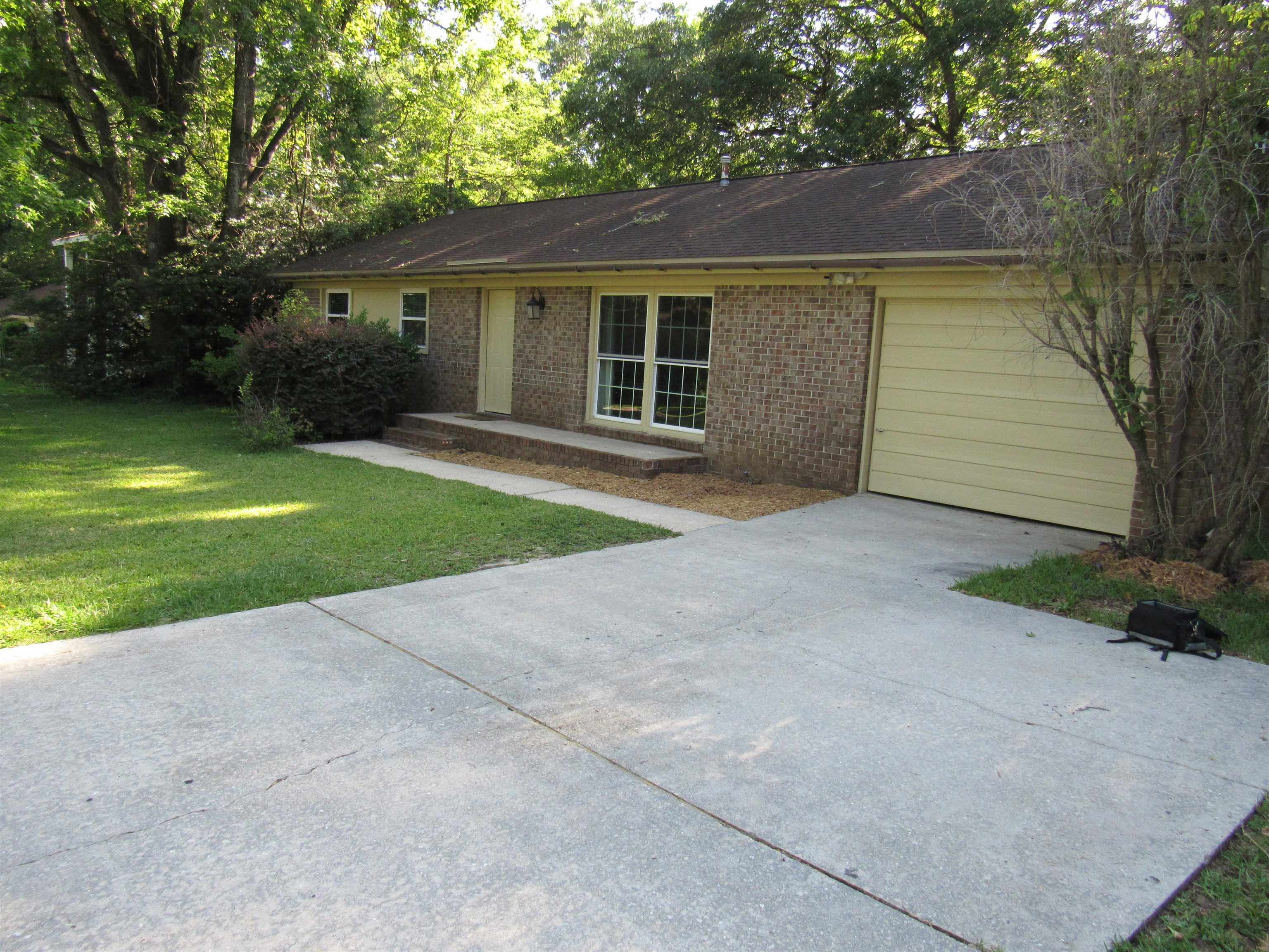 1812 Medart Drive  Tallahassee FL 32303 photo