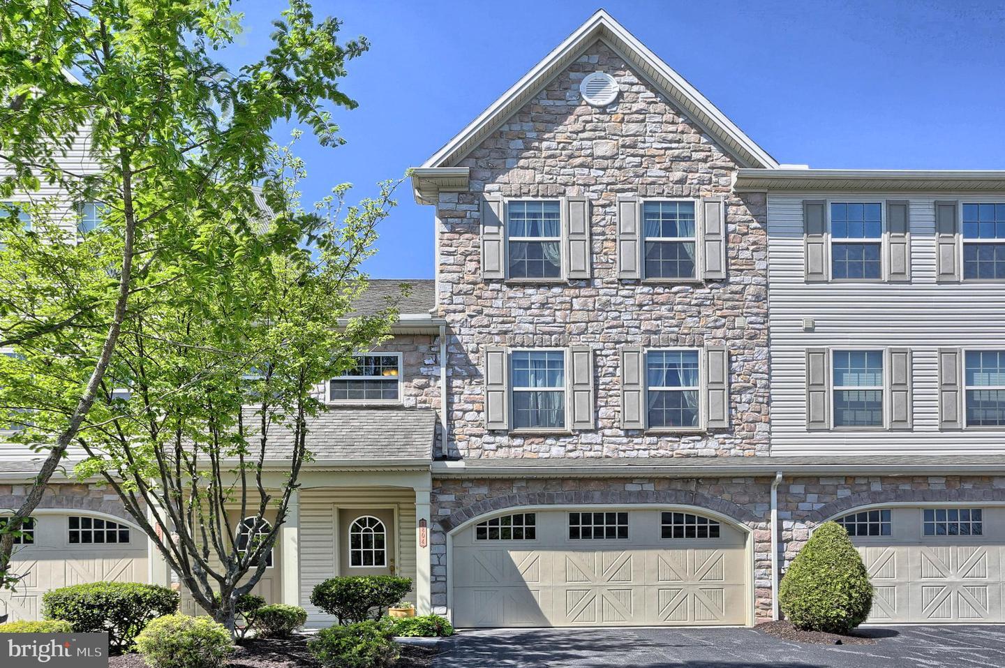 Property Photo: 1804 Vista Drive PA 17055