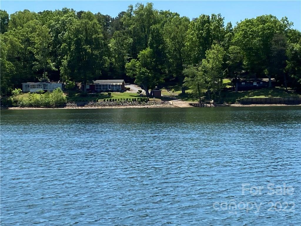 4660 Bear Cove Road  Catawba NC 28609 photo