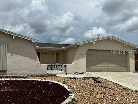 Property Photo: 9920 Woodstock Lane FL 34668