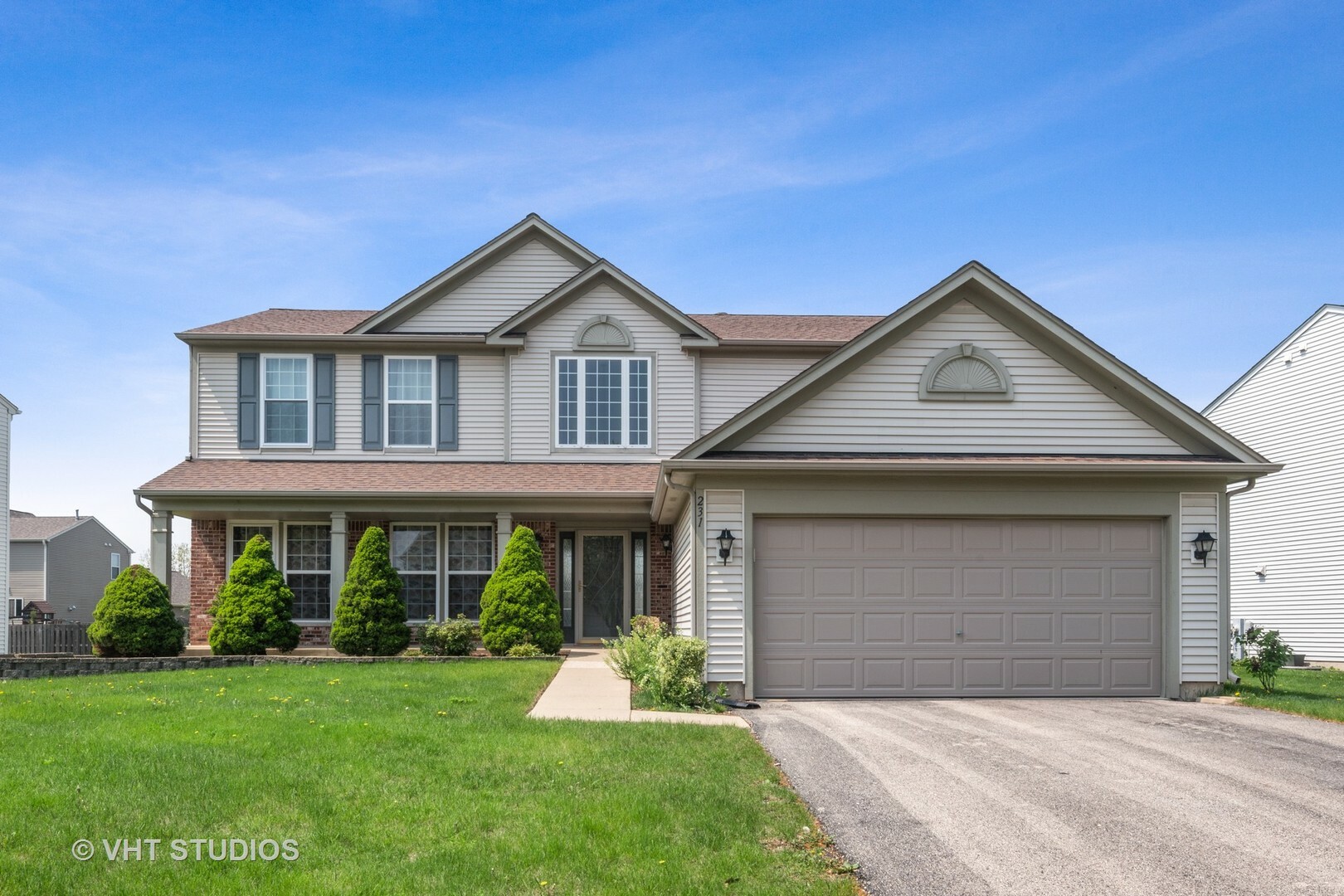 Property Photo: 231 Carolina Street IL 60490