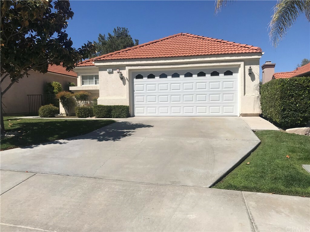 794 Bergamo Avenue  San Jacinto CA 92583 photo