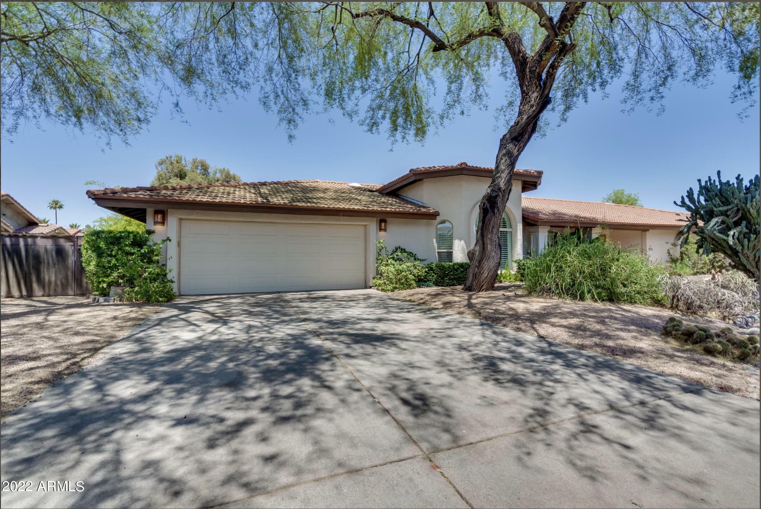 Property Photo: 5458 E Cholla Street AZ 85254