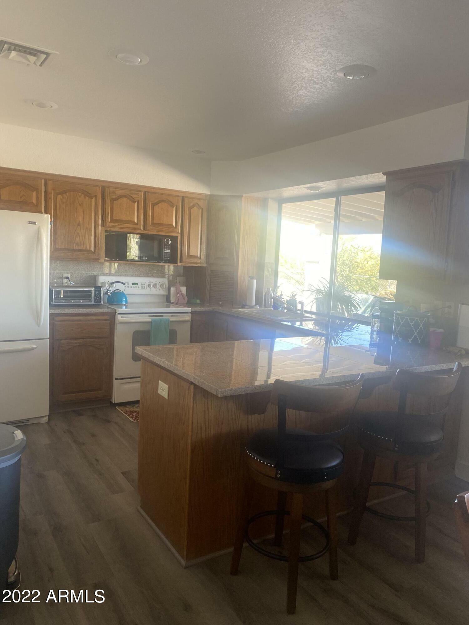 Property Photo:  685 N Horseshoe Trail  AZ 85390 