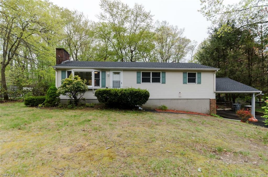 Property Photo:  13 Maplewood Drive  CT 06333 