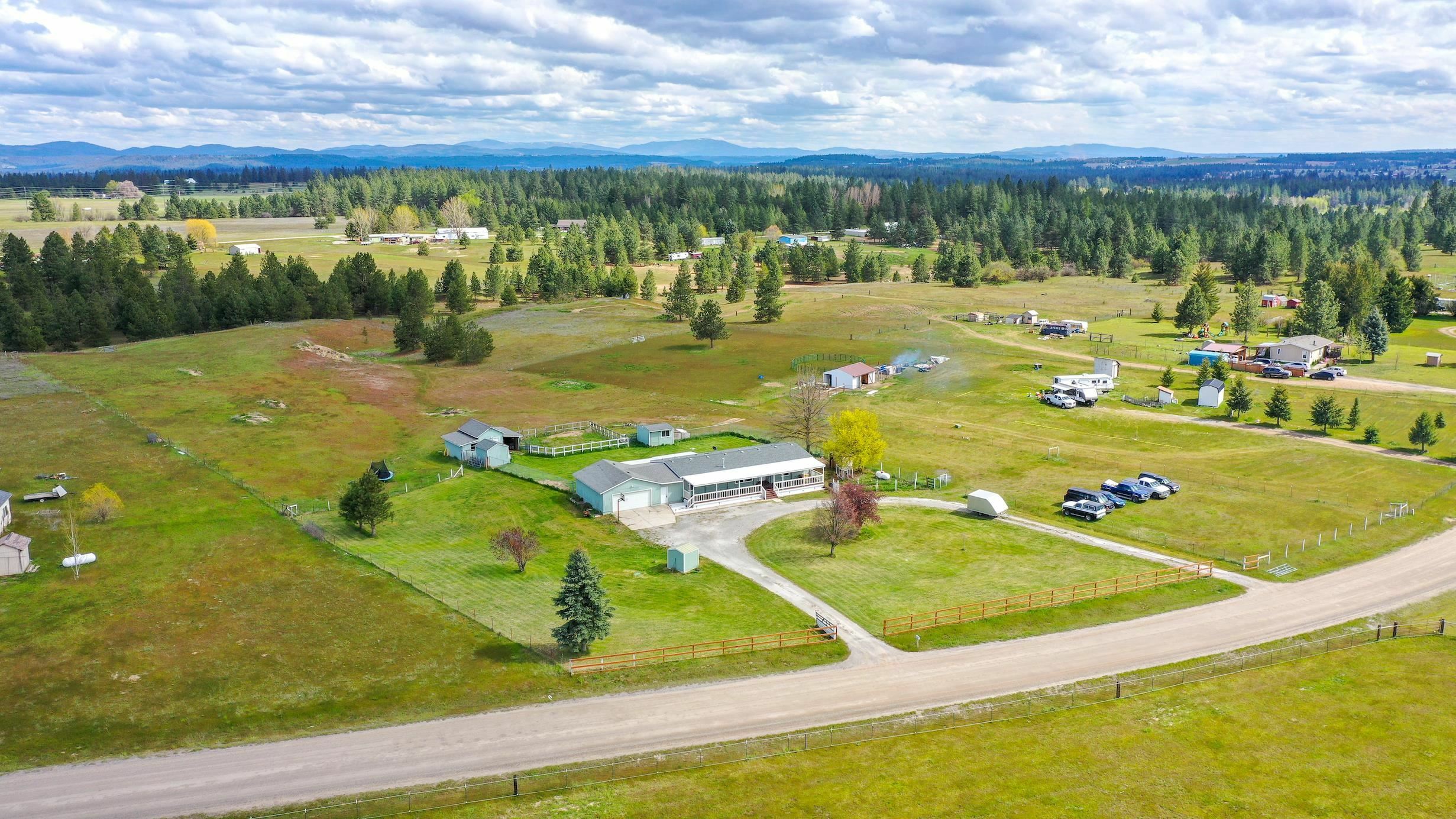 Property Photo:  30824 N Austin Rd  WA 99006 