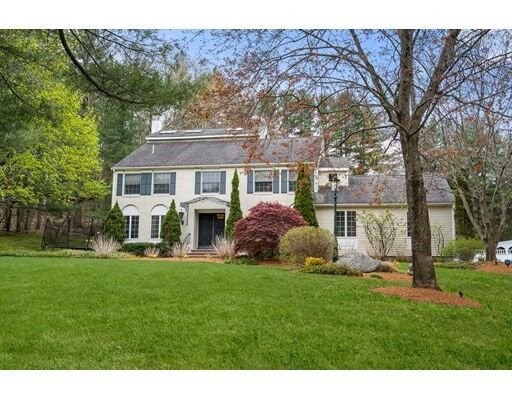 Property Photo:  15 Woodridge Rd  MA 01778 