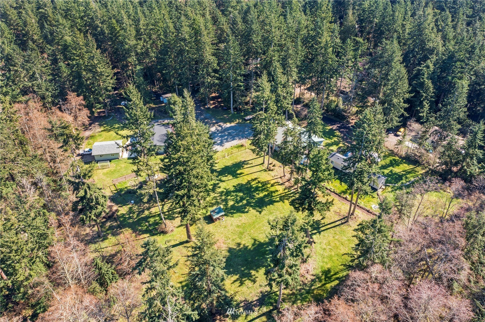 Property Photo:  111 Quail Trail Lane  WA 98239 