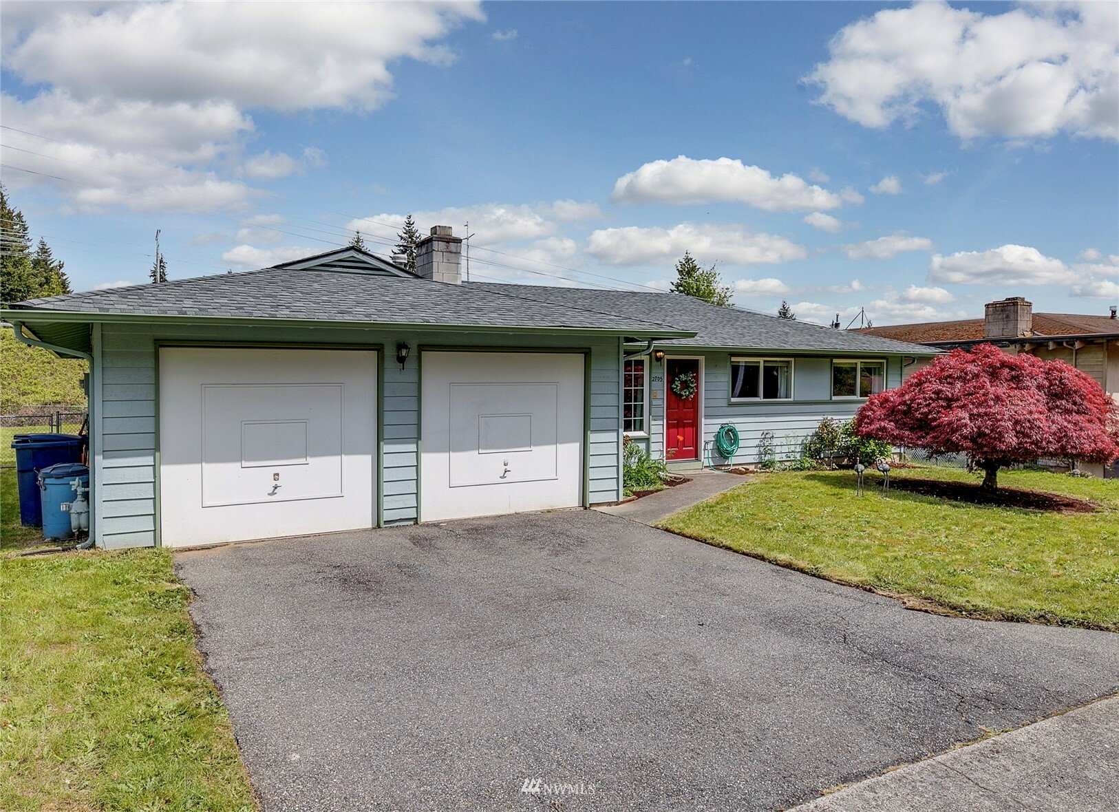 Property Photo:  2705 Panaview Boulevard  WA 98203 