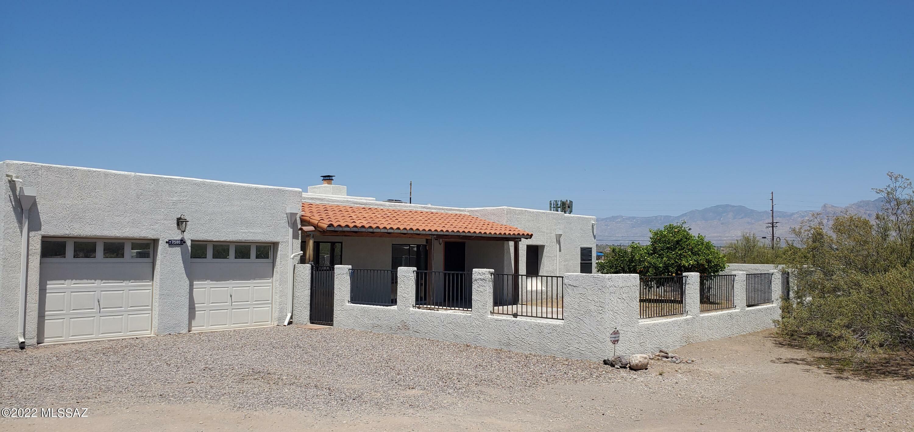 Property Photo:  7580 N Cortaro Road  AZ 85743 