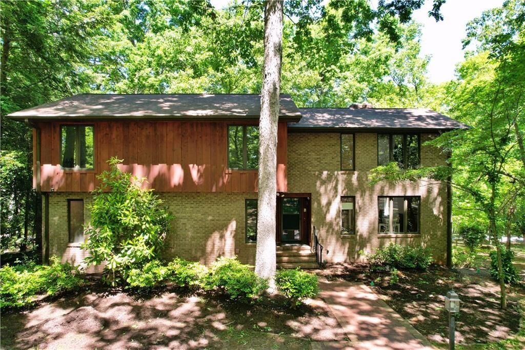 Property Photo: 3009 Barefoot Trail SC 29621